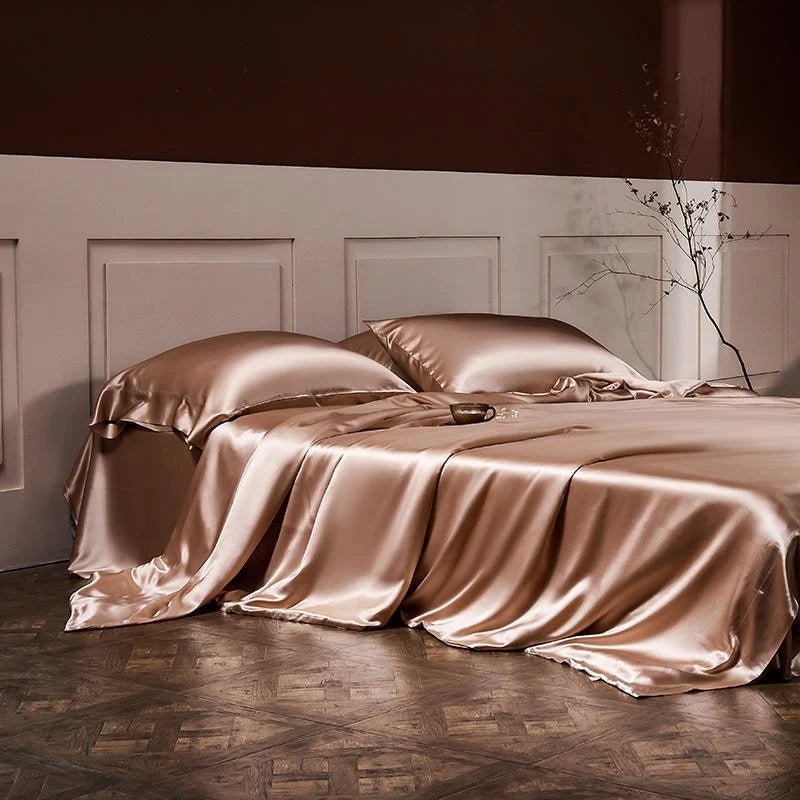 Royalis Rose Gold Luxury Pure Mulberry Silk Bedding Set | 3CARATS - Overture Gifts