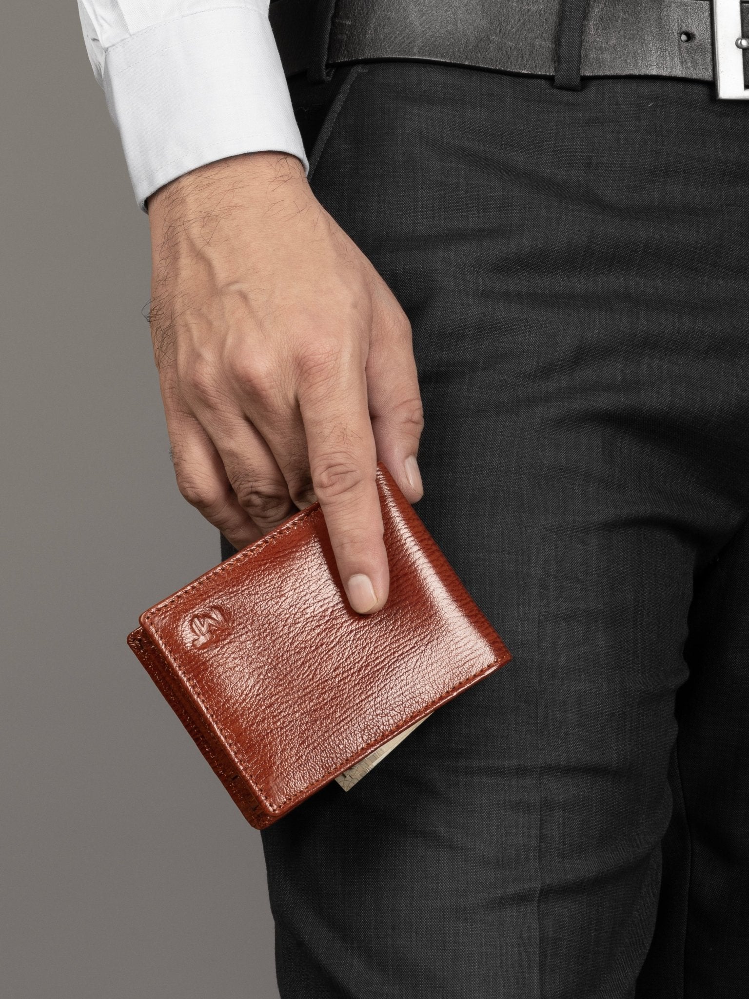 Tan Classic Men's Wallet - Overture Gifts