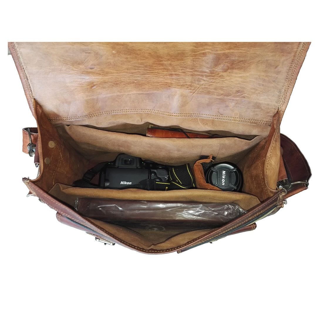 The Robert Capa Camera Messenger - Overture Gifts