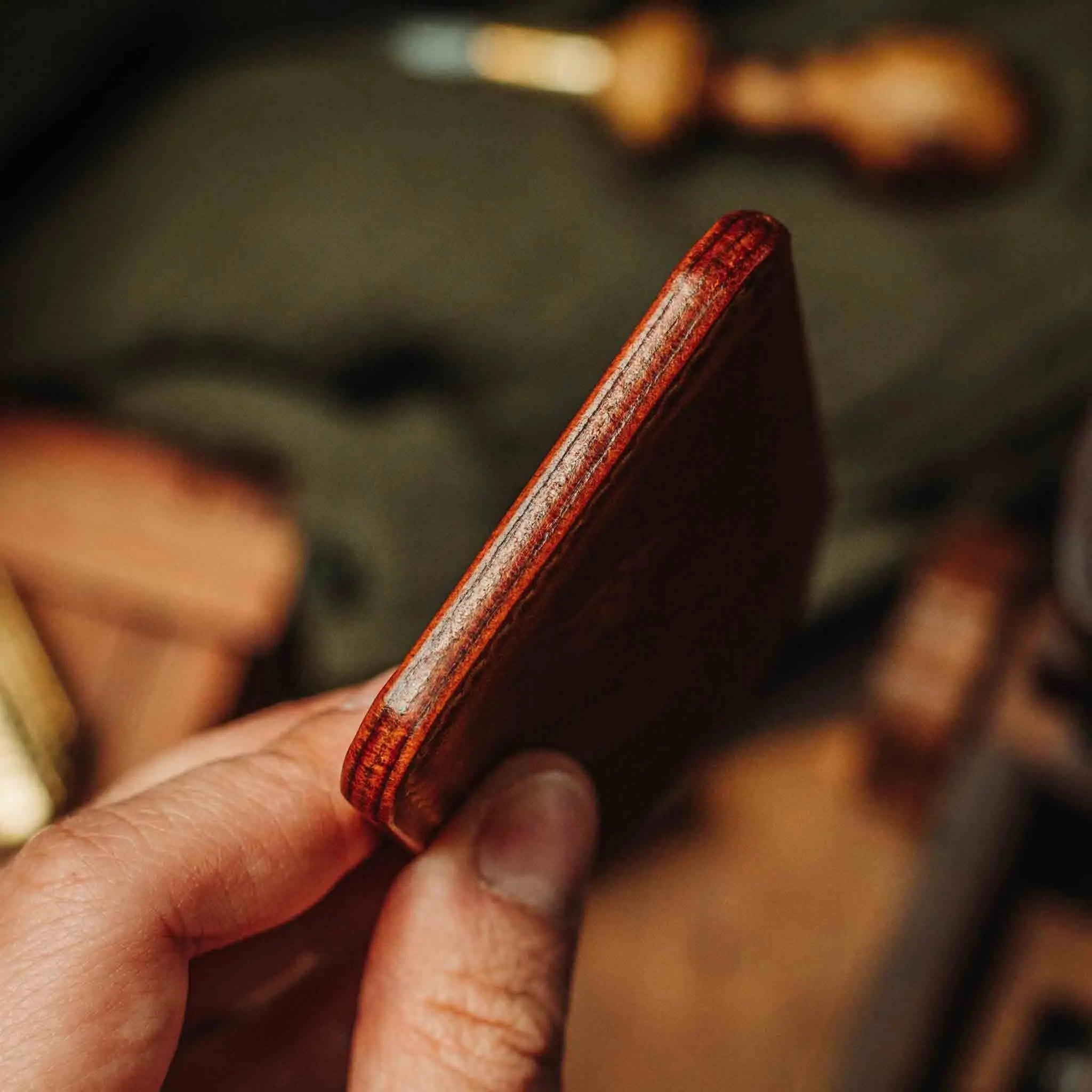 Venturer v2 – Minimalist Leather Wallet - Overture Gifts