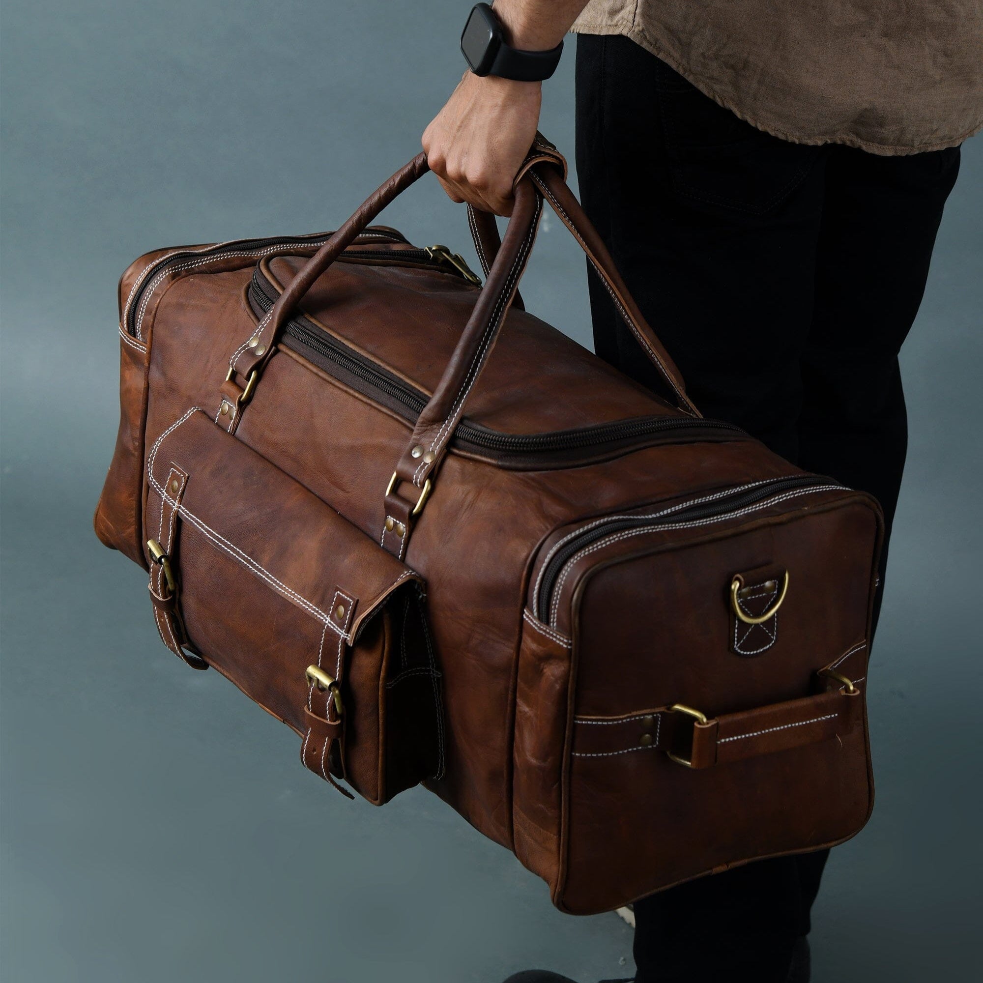 Walker Leather Weekender Bag + Free Toiletry - Overture Gifts