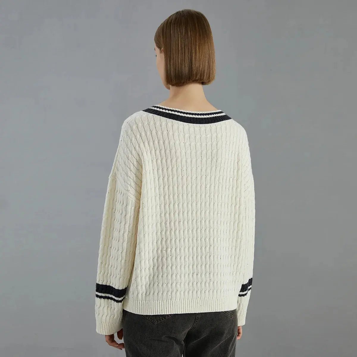 Women’s Luxury Thick Wool Sweater - Overture Gifts