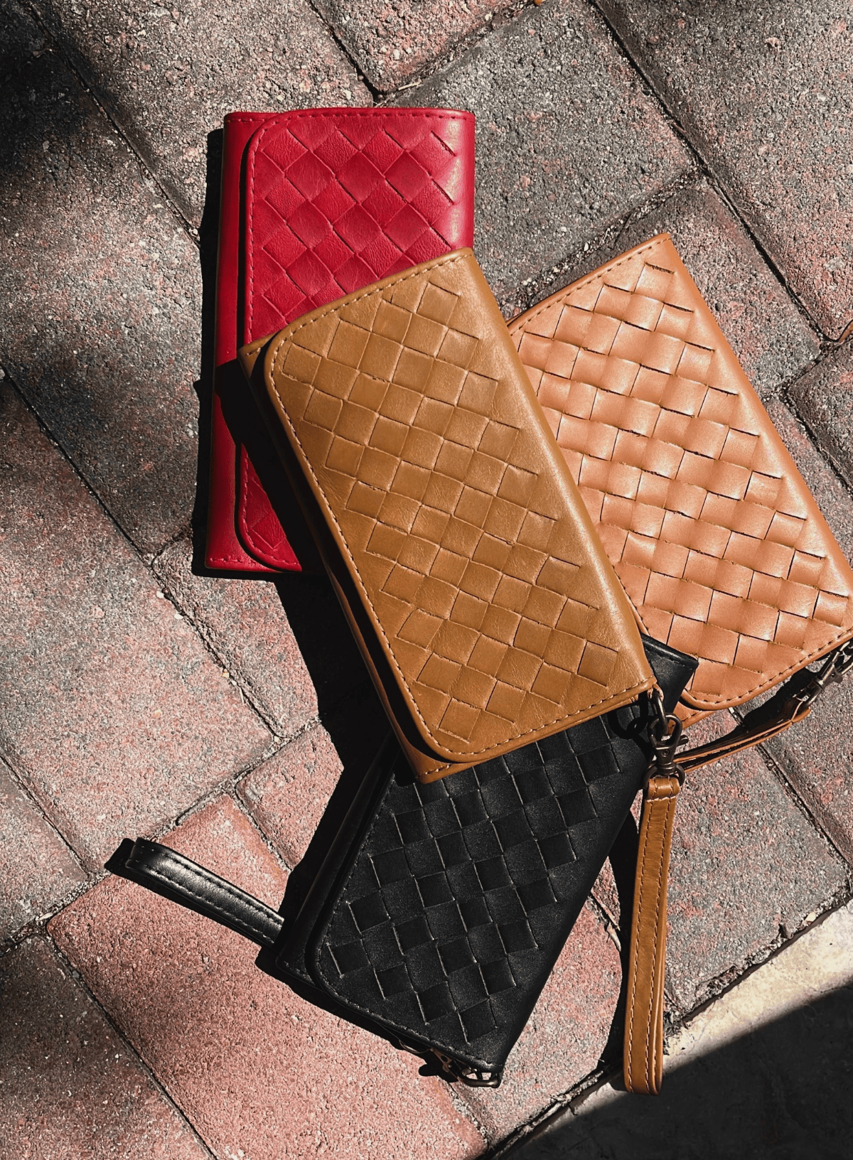 Woven Wristlet Wallet