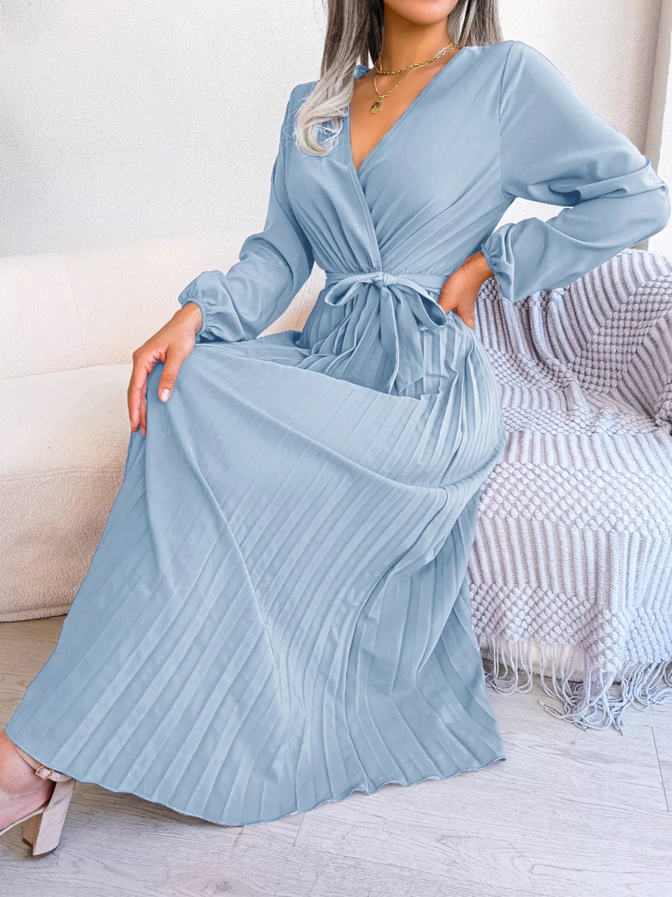 Elegant Pleated Front Tie Long Sleeve Dress