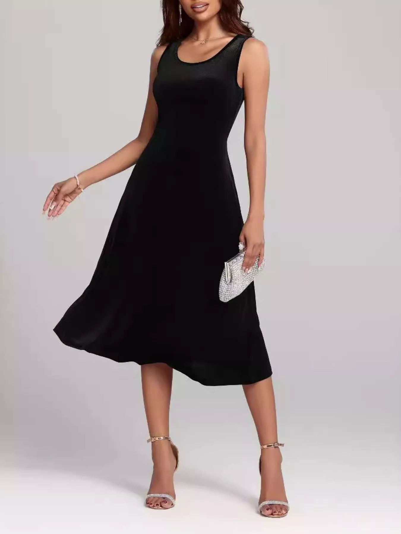 Round Neck Sleeveless Velvet A-Line Midi Dress