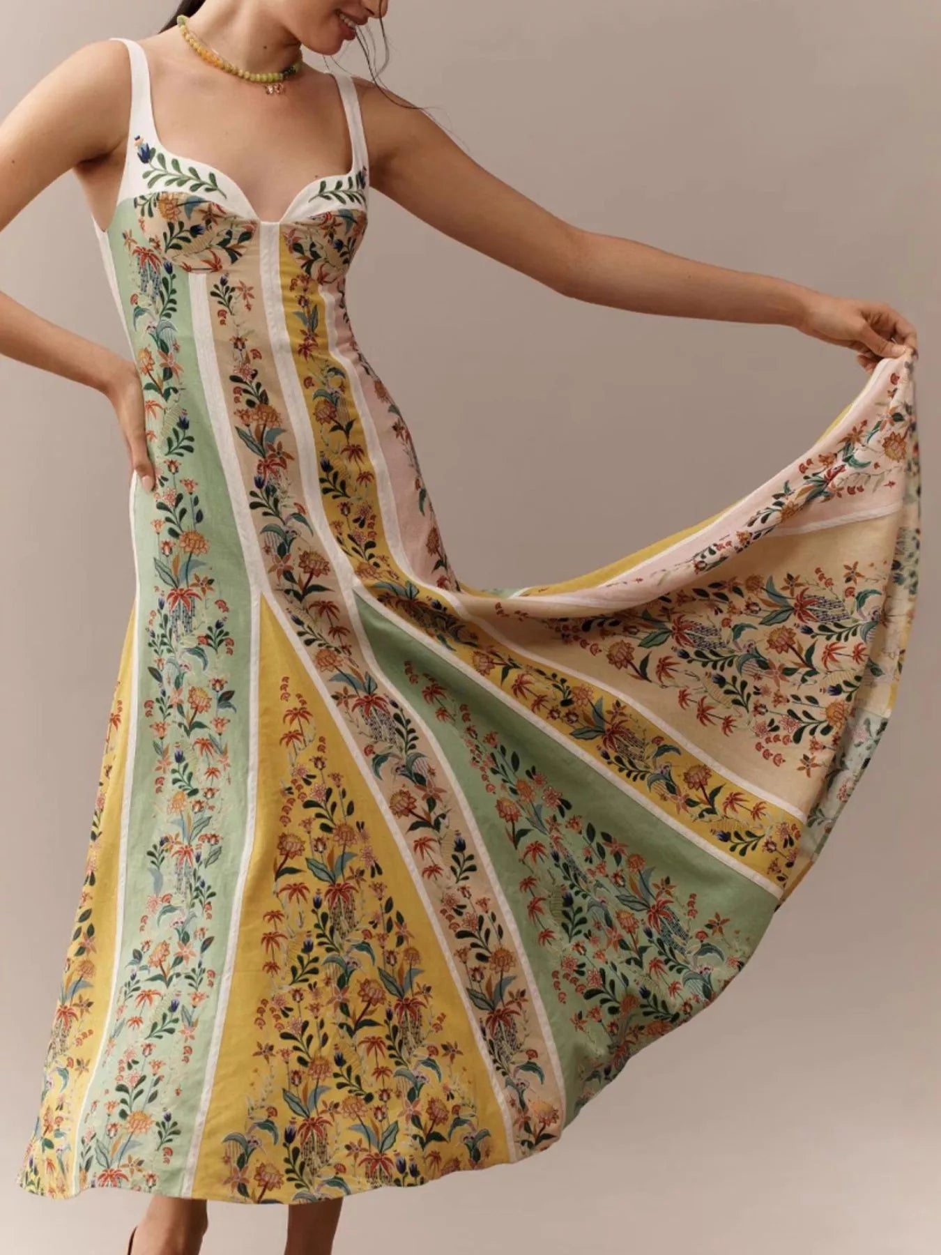 Floral Print Sweetheart Neck Maxi Dress