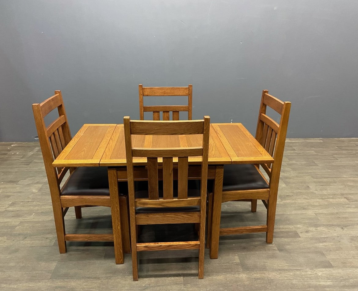 Mission Oak Kitchen Table with 2 Leaves and 4 Oak Dining Chairs