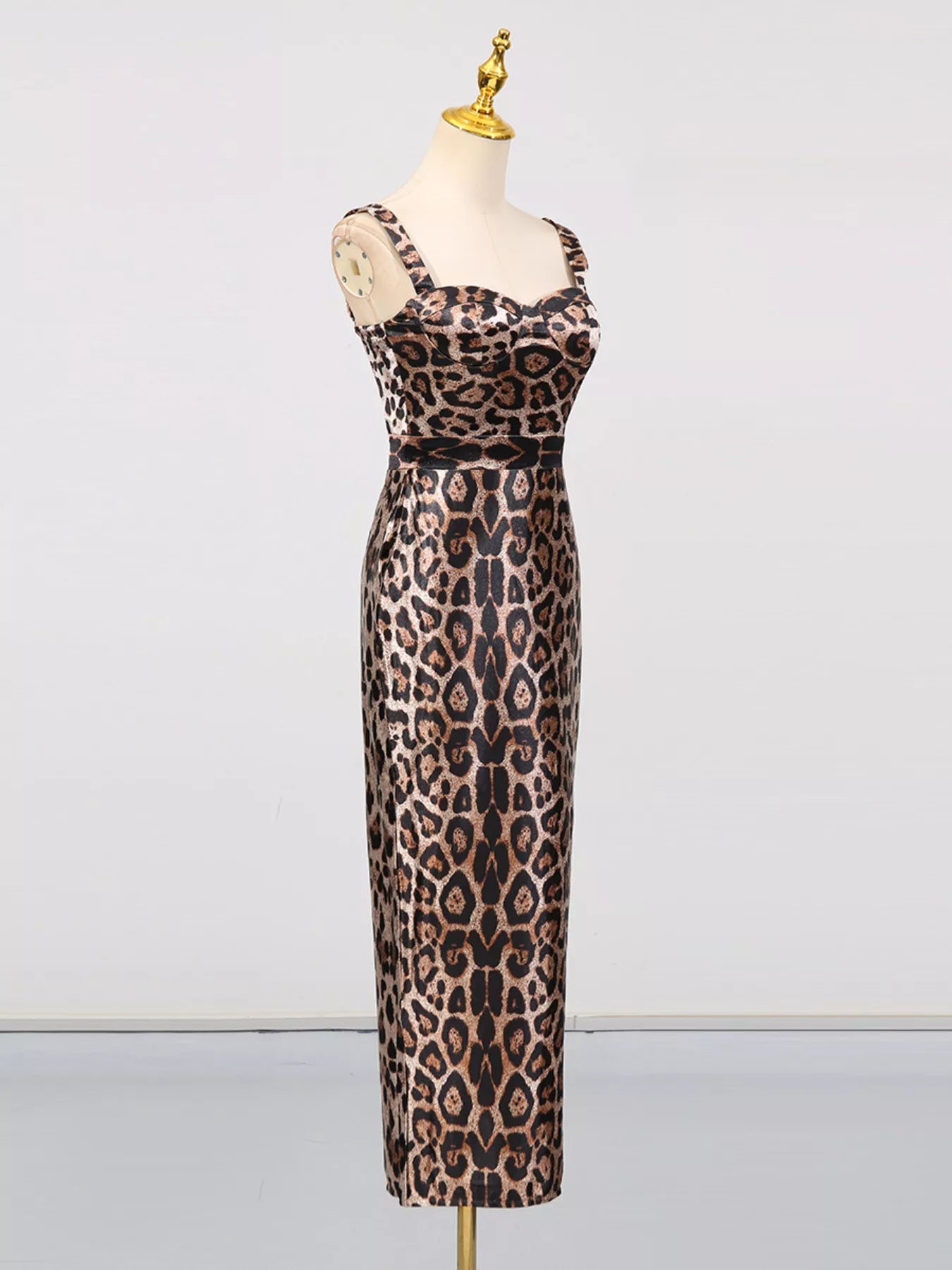 Leopard Print Bodycon Back Slit Midi Dress