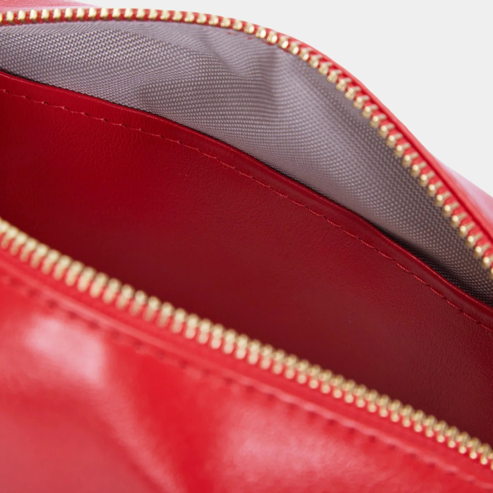 Mirage cosmetic bag set