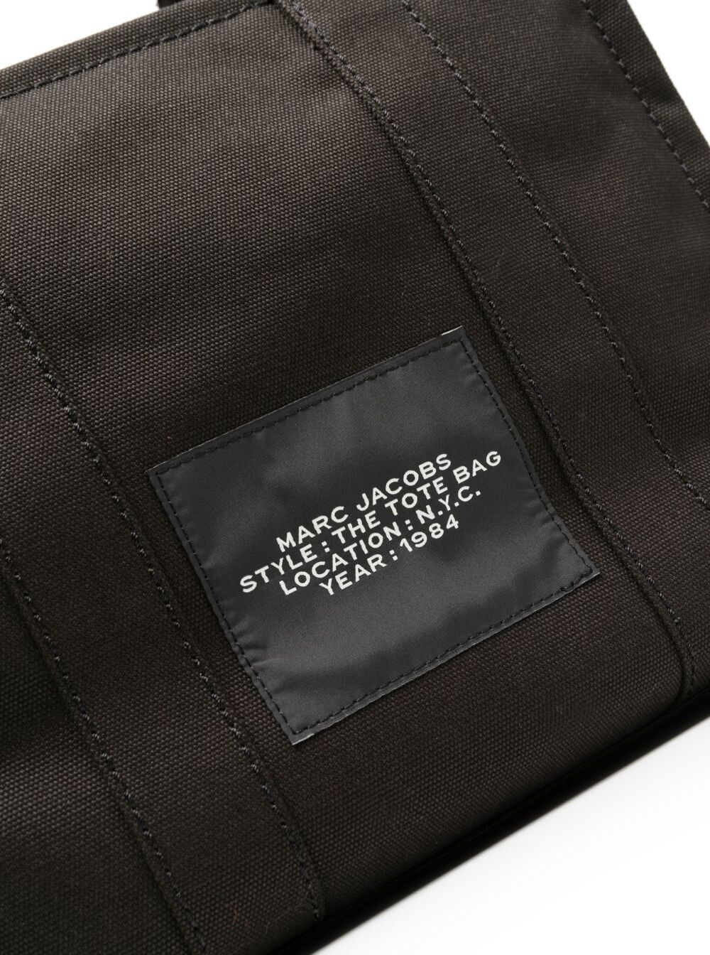 Marc Jacobs Women Tote Bag 'The Medium Tote' With Contrast Logo Print In Black For Women