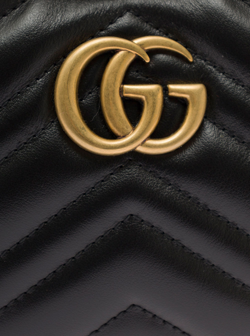 Gucci Women Shoulder Bag 'Gg Marmont' In Black Chevron Leather For Women