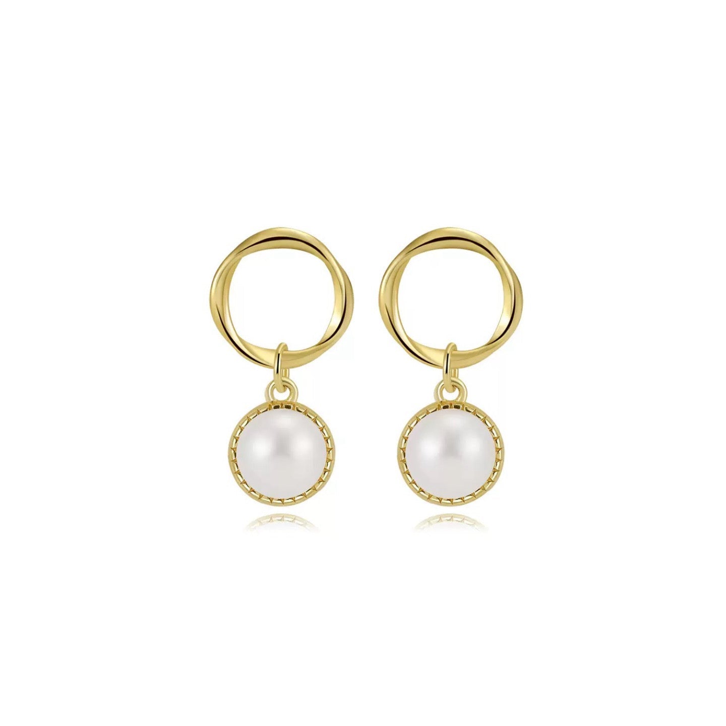 Elegant Luxe Pearl Drop Earrings