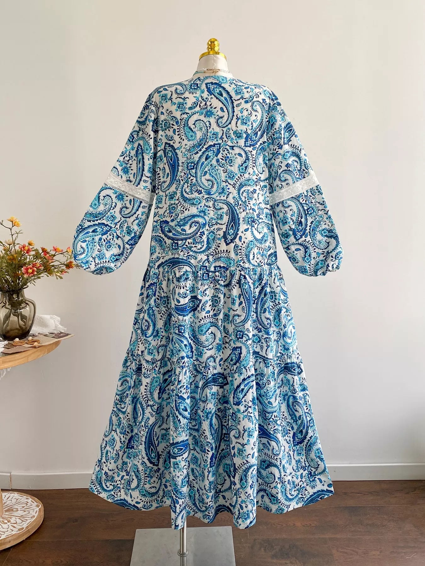 Plus Size Bohemian Paisley Print V-Neck Dress