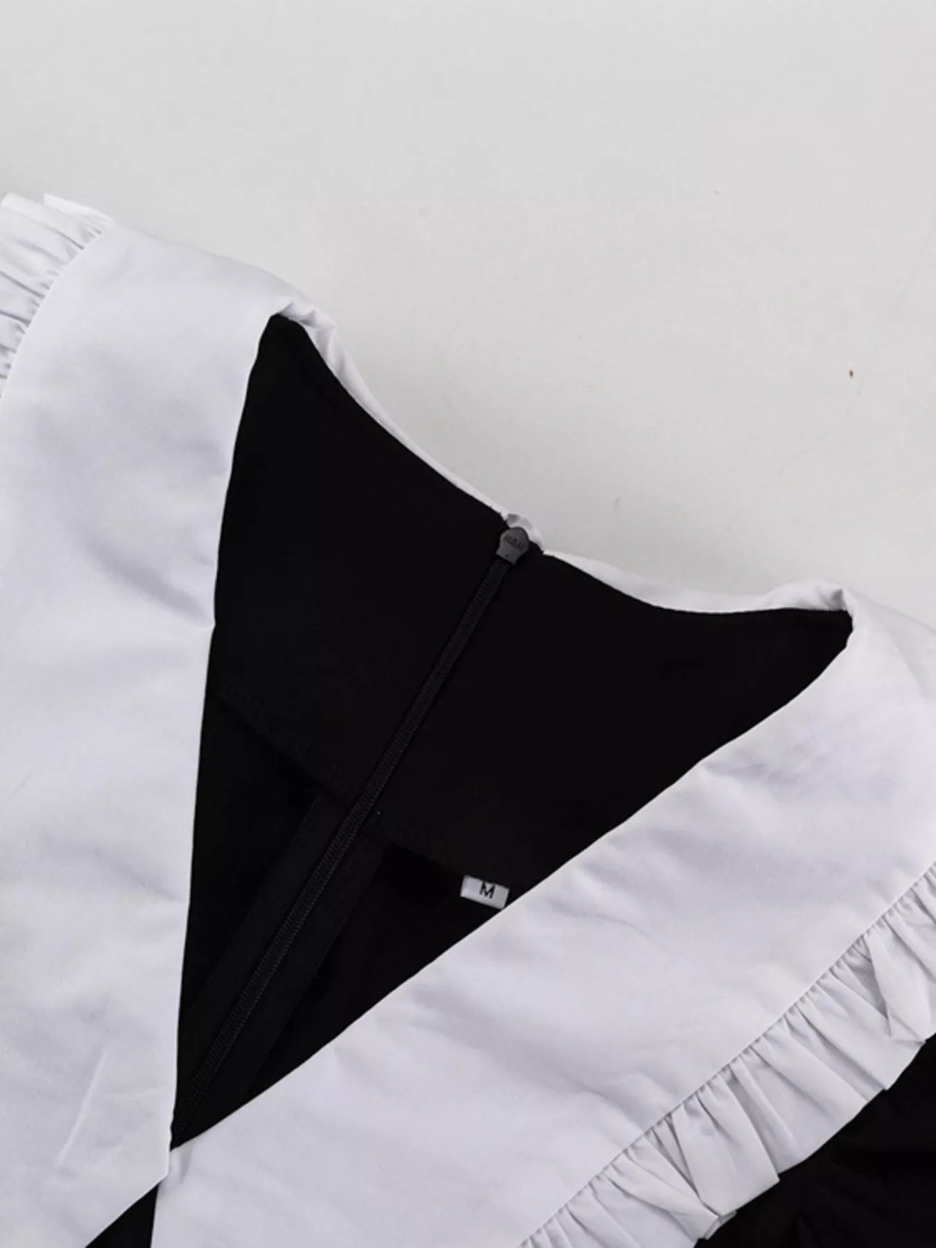 Puff Sleeve Contrast Collar Dress