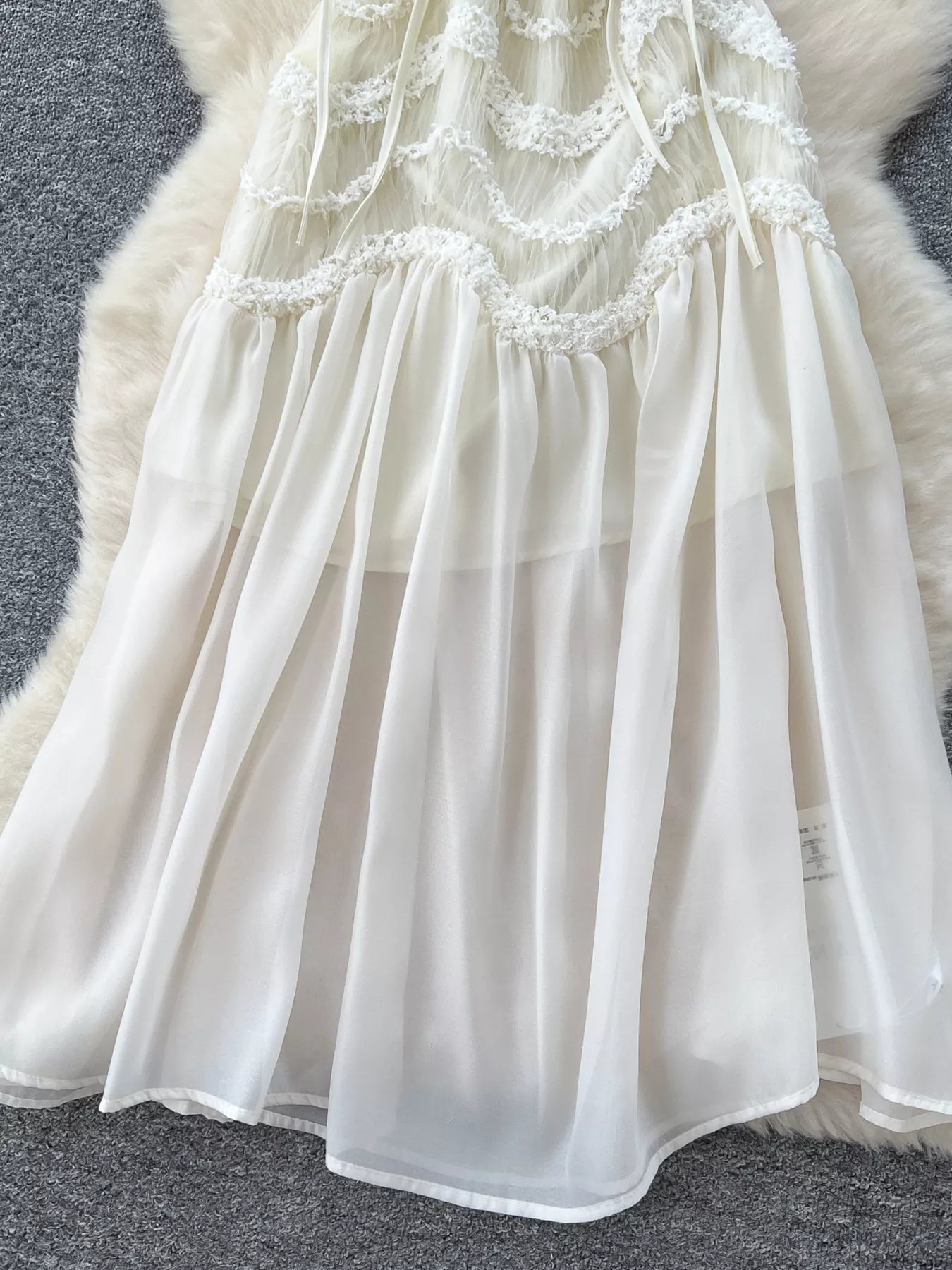 Lace Trimmed Sleeveless Midi Dress