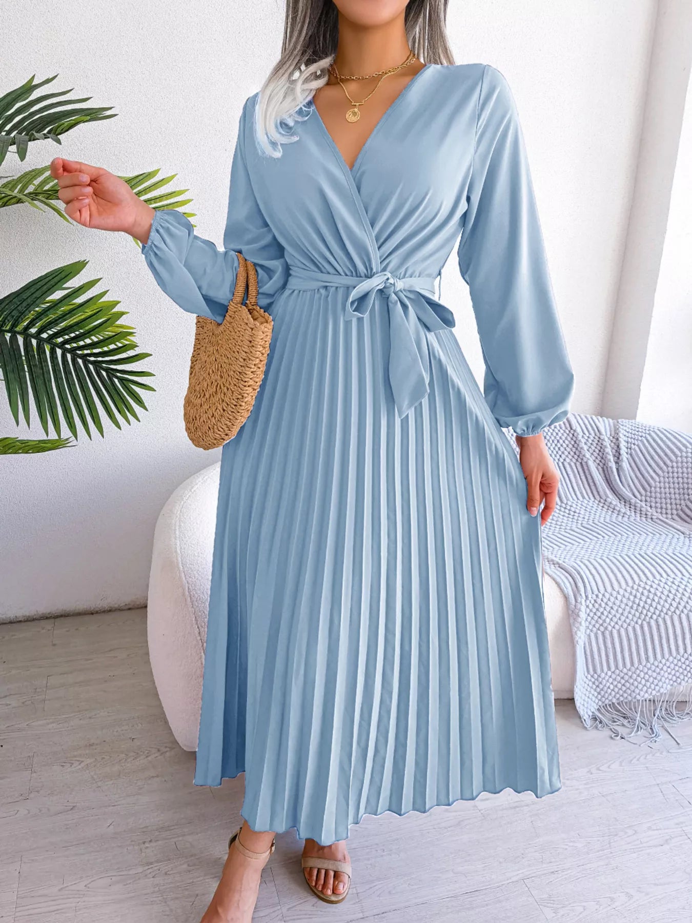 Elegant Pleated Front Tie Long Sleeve Dress