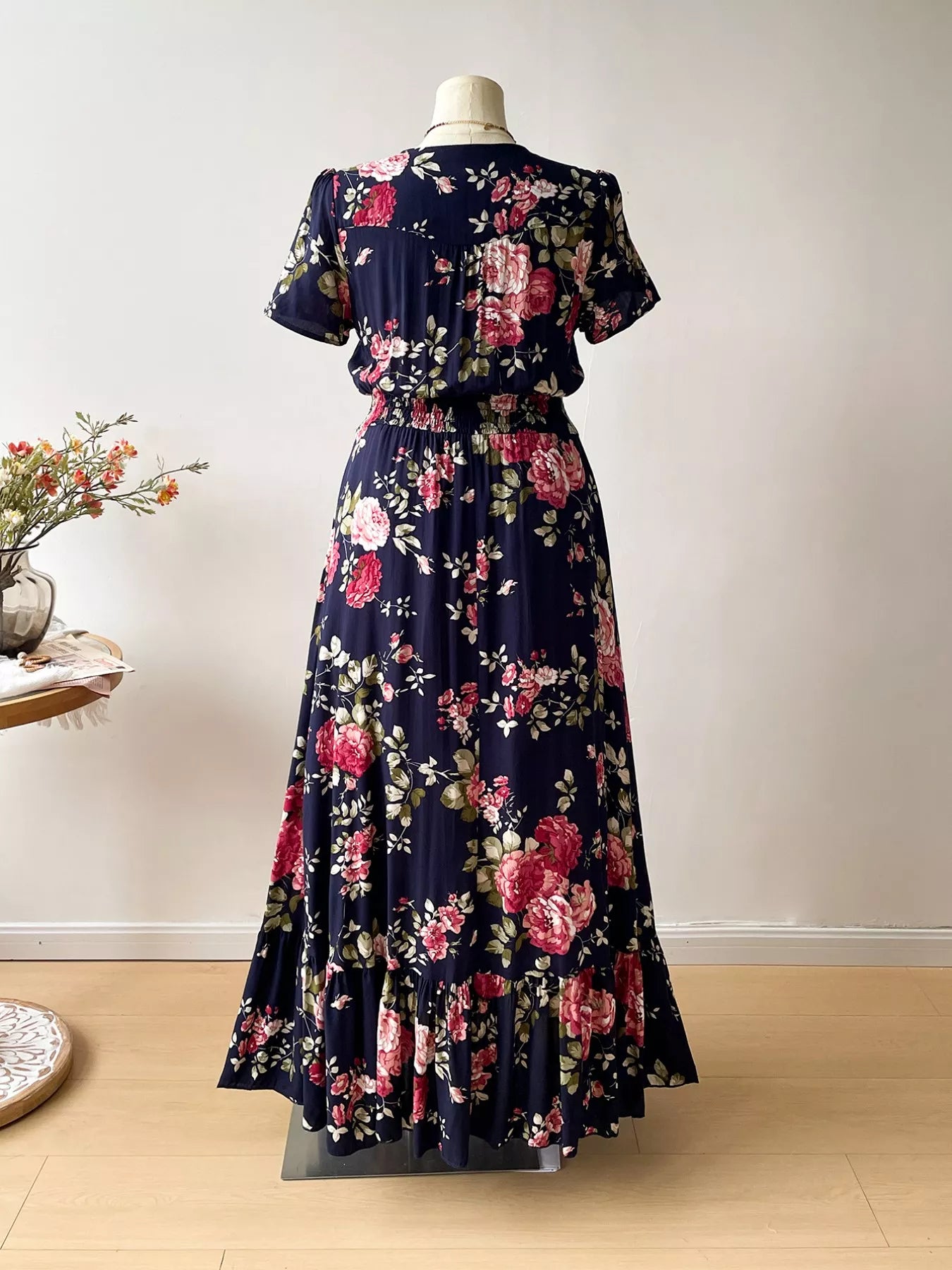 Plus Size Floral Print Short Sleeves V-Neck Dress