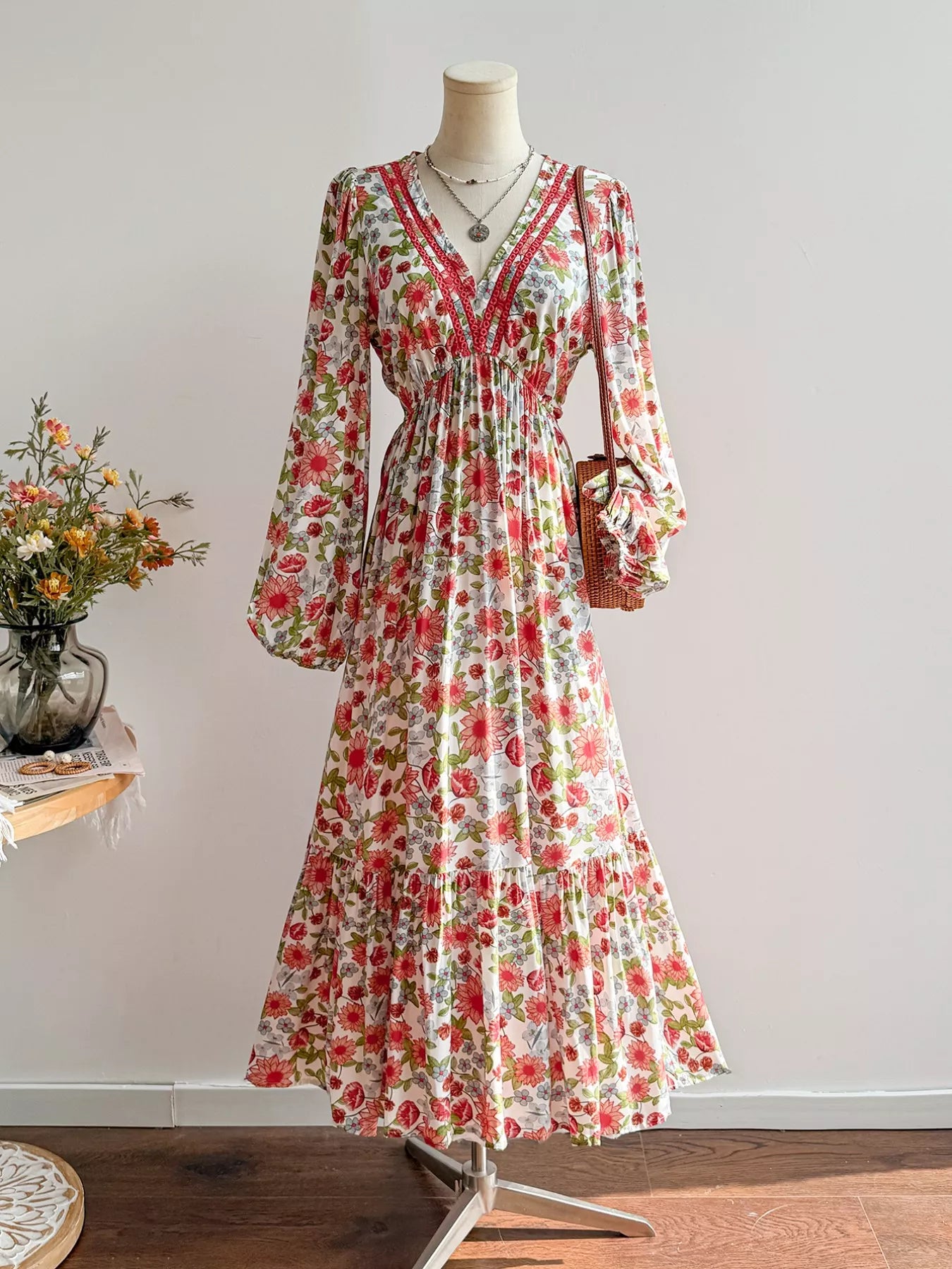 Floral Print V-Neck Bohemian Midi Dress