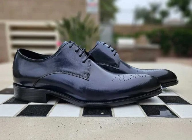 Ugo Vasare Burnished Calfskin Oxford - Black