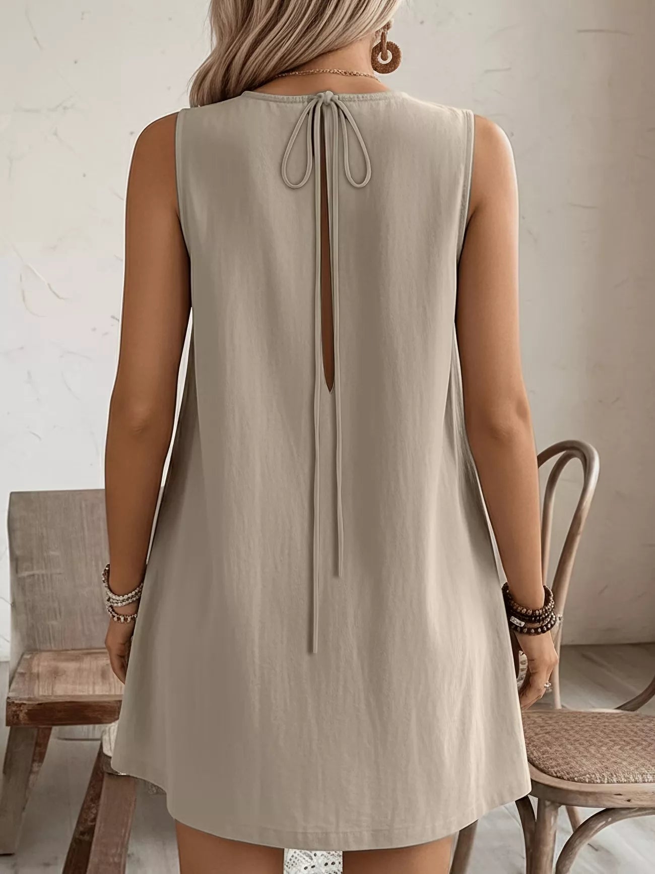 Frill Sleeveless Round Neck Dress