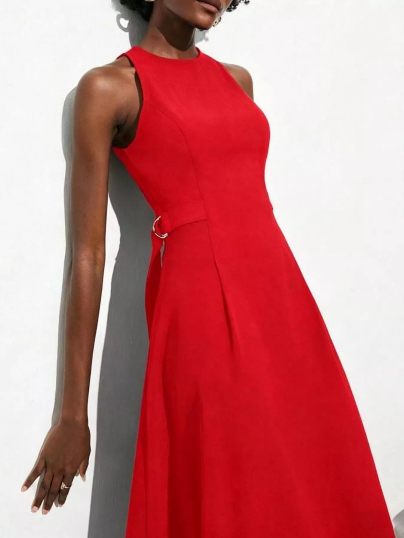 Sleeveless Solid Color Midi Dress