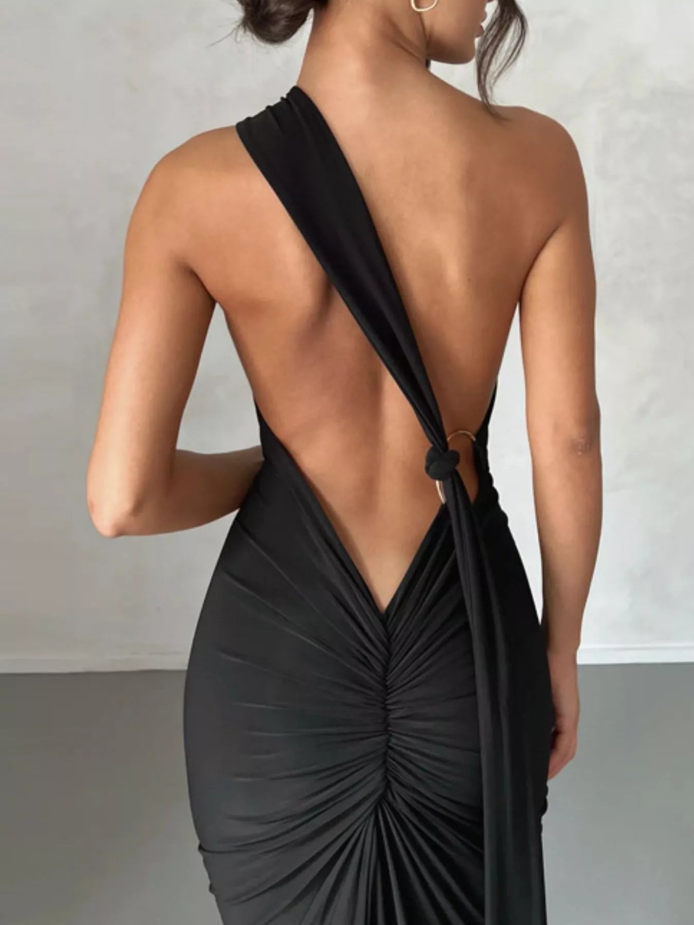 Backless One-Shoulder Ruched Bodycon Maxi Dress