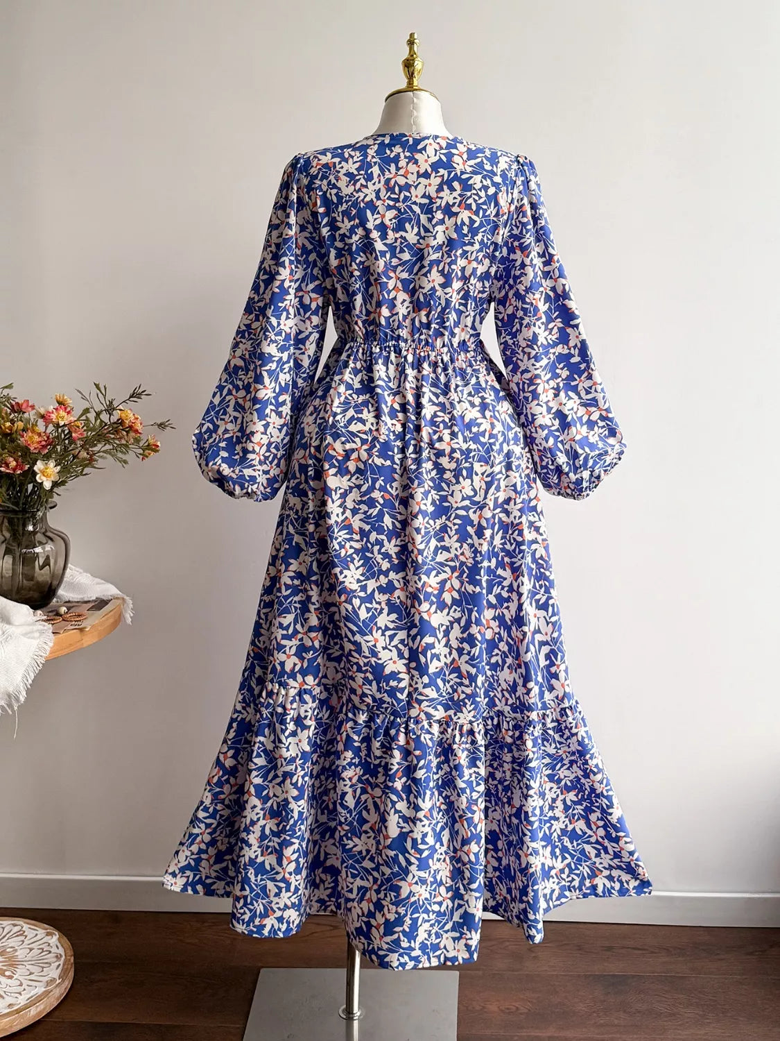 Plus Size Floral Print V-Neck Long Sleeve Maxi Dress