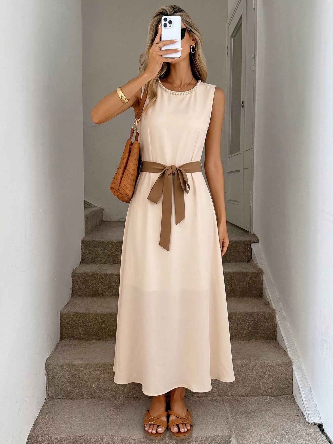 Sleeveless A-Line Midi Dre