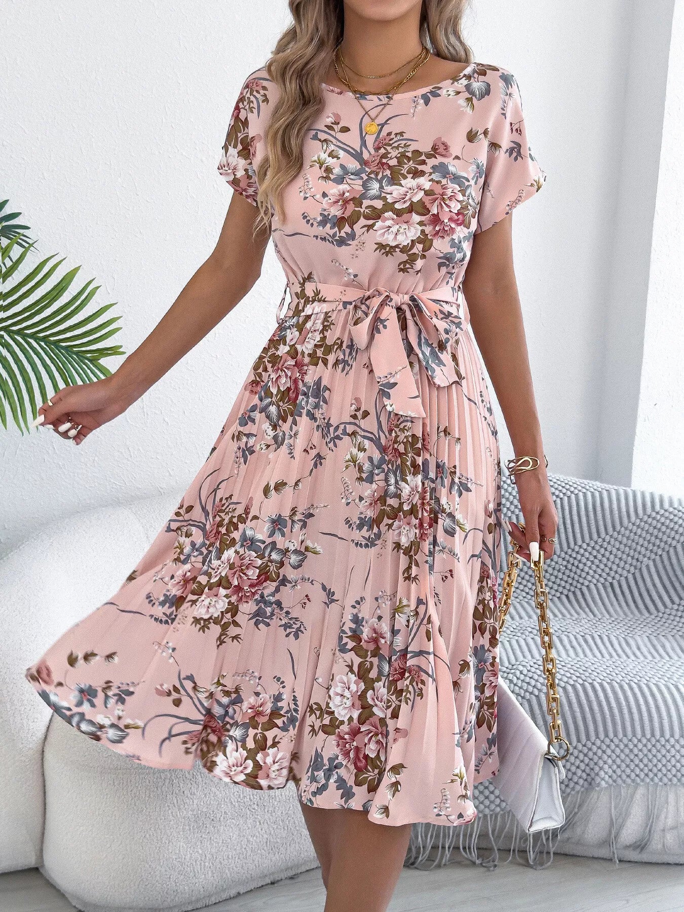 Floral Print Pleated A-Line Midi Dress