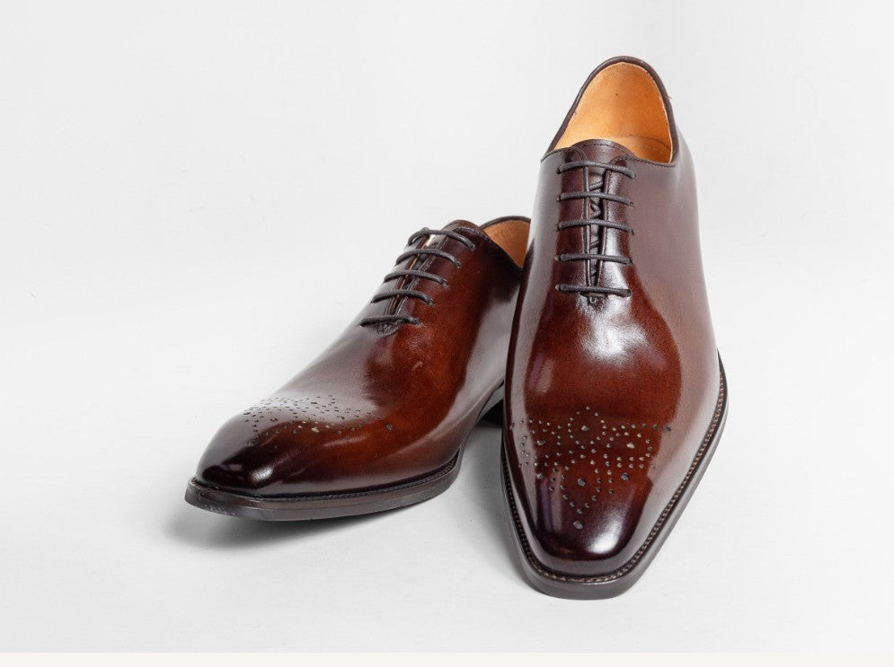 Carrucci Burnished Calfskin Oxford - Chestnut