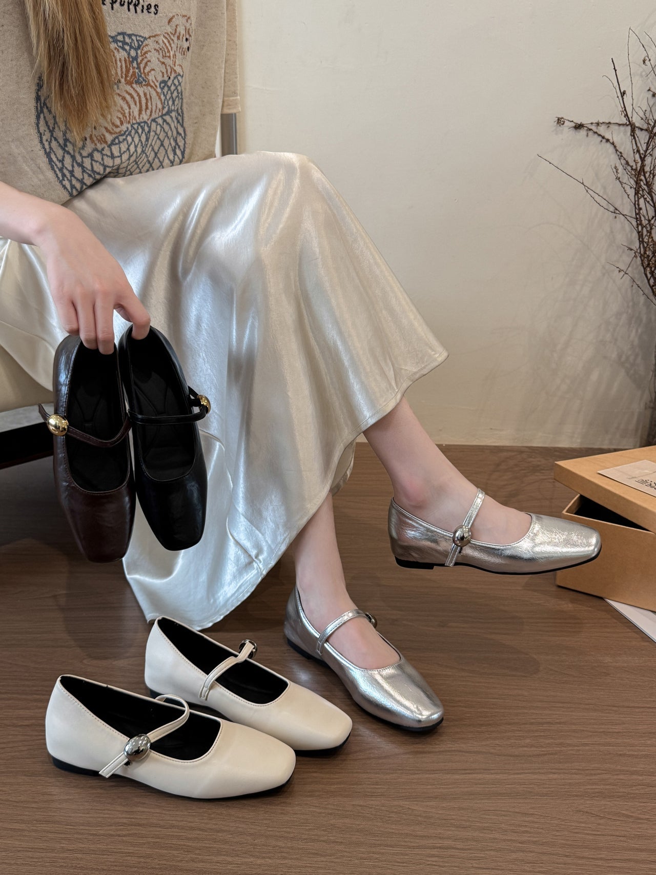 Women Black Flat Low Heel Leather Mary Janes, New Summer Versatile French Style Daily Shoes Matching Skirts