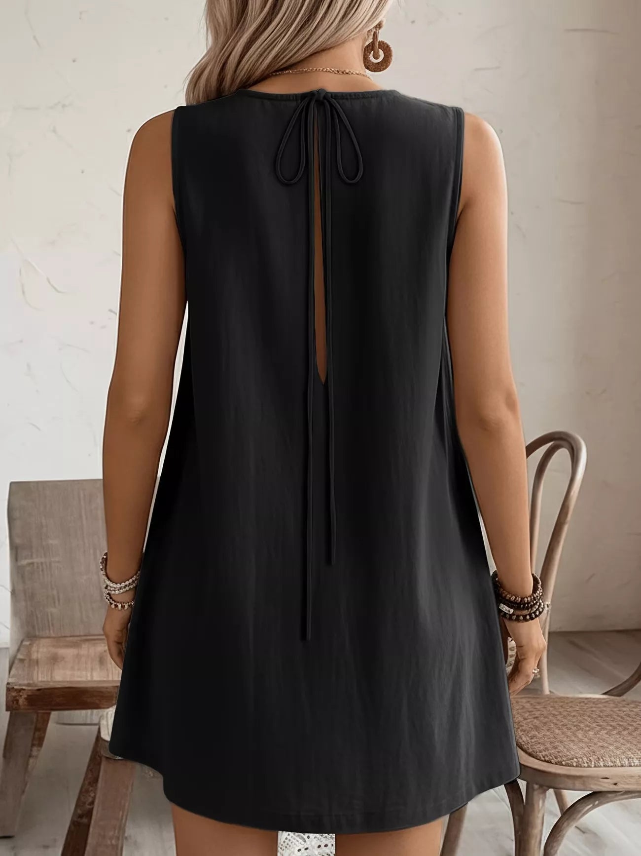 Frill Sleeveless Round Neck Dress