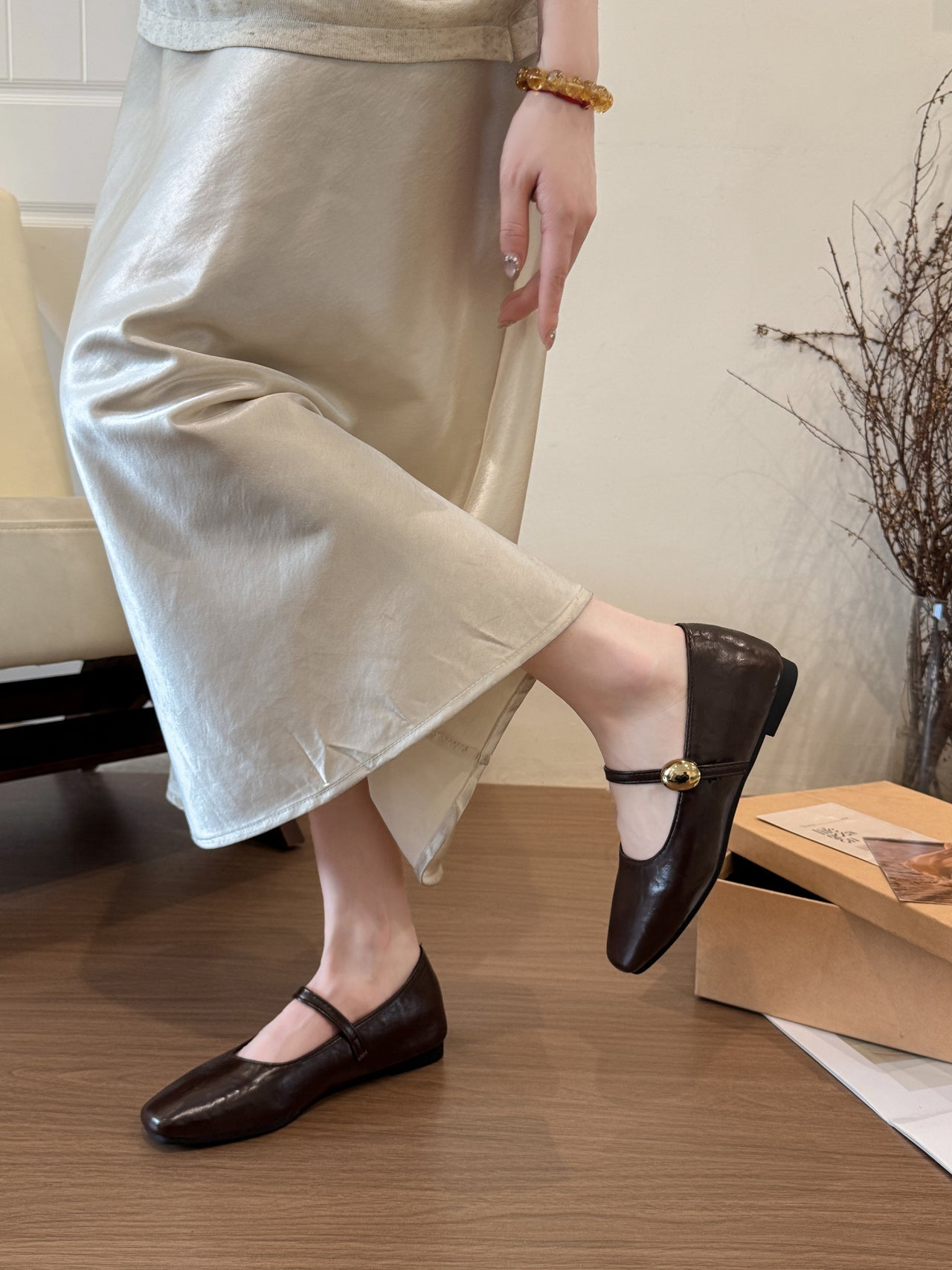 Women Black Flat Low Heel Leather Mary Janes, New Summer Versatile French Style Daily Shoes Matching Skirts