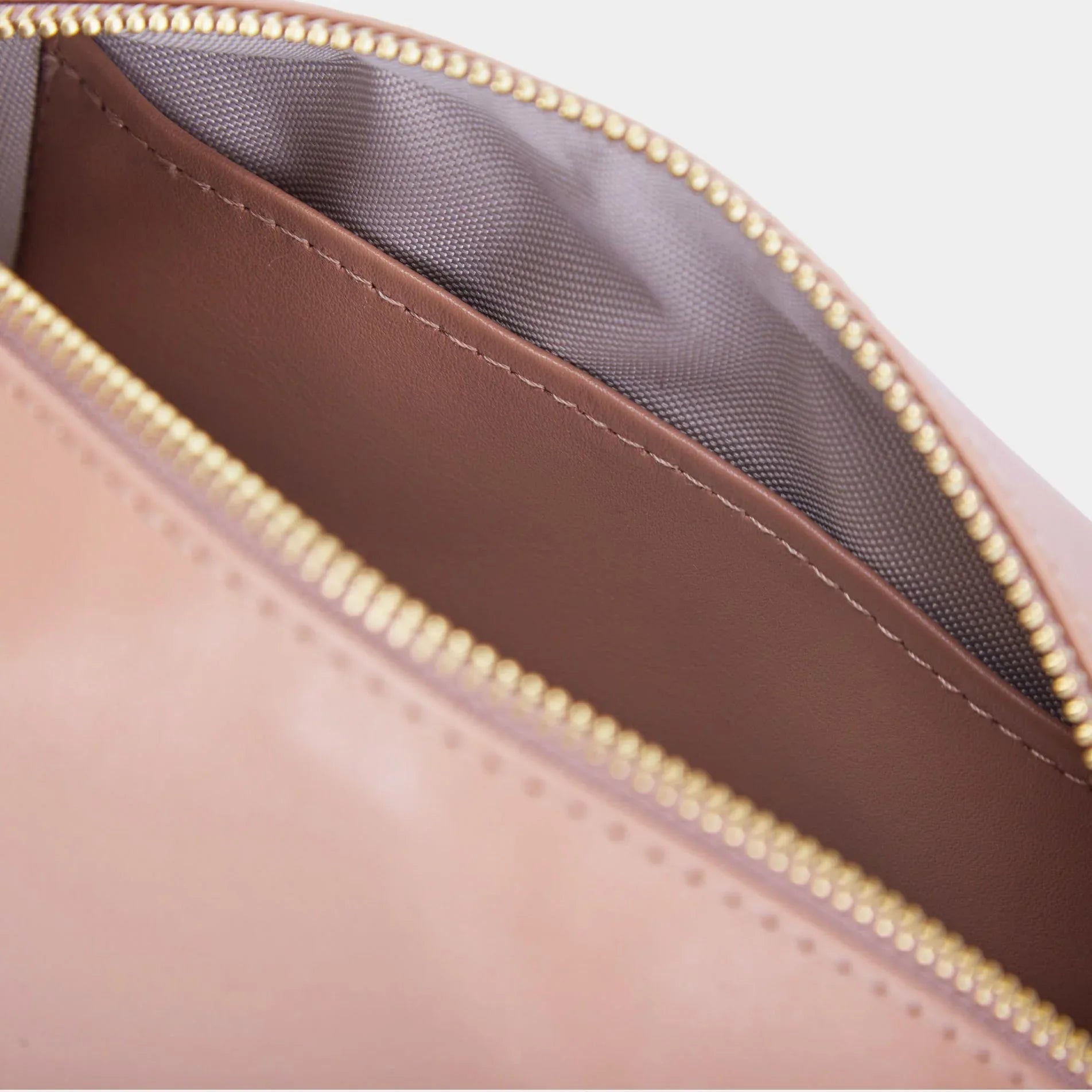Mirage cosmetic bag set