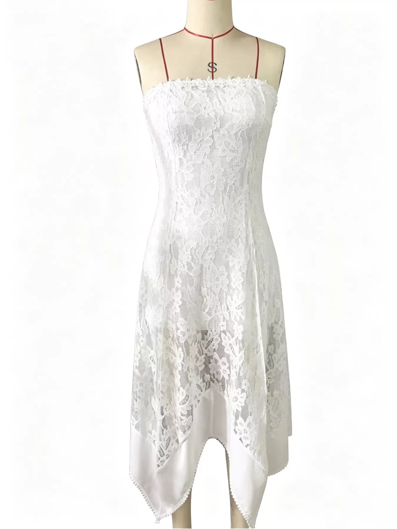 Elegant Lace Strapless Midi Dress