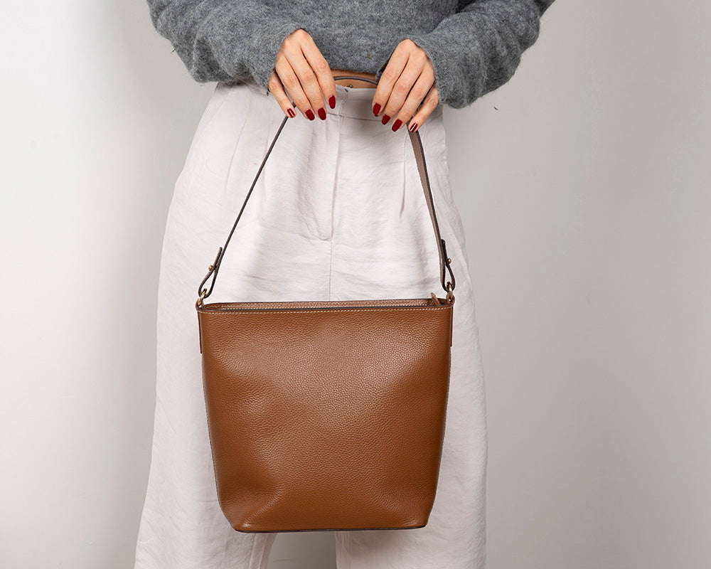 Elena Women’s Leather Tote Bag – Genuine Leather Shoulder Bag for Everyday Function | Minimal & Handcrafted