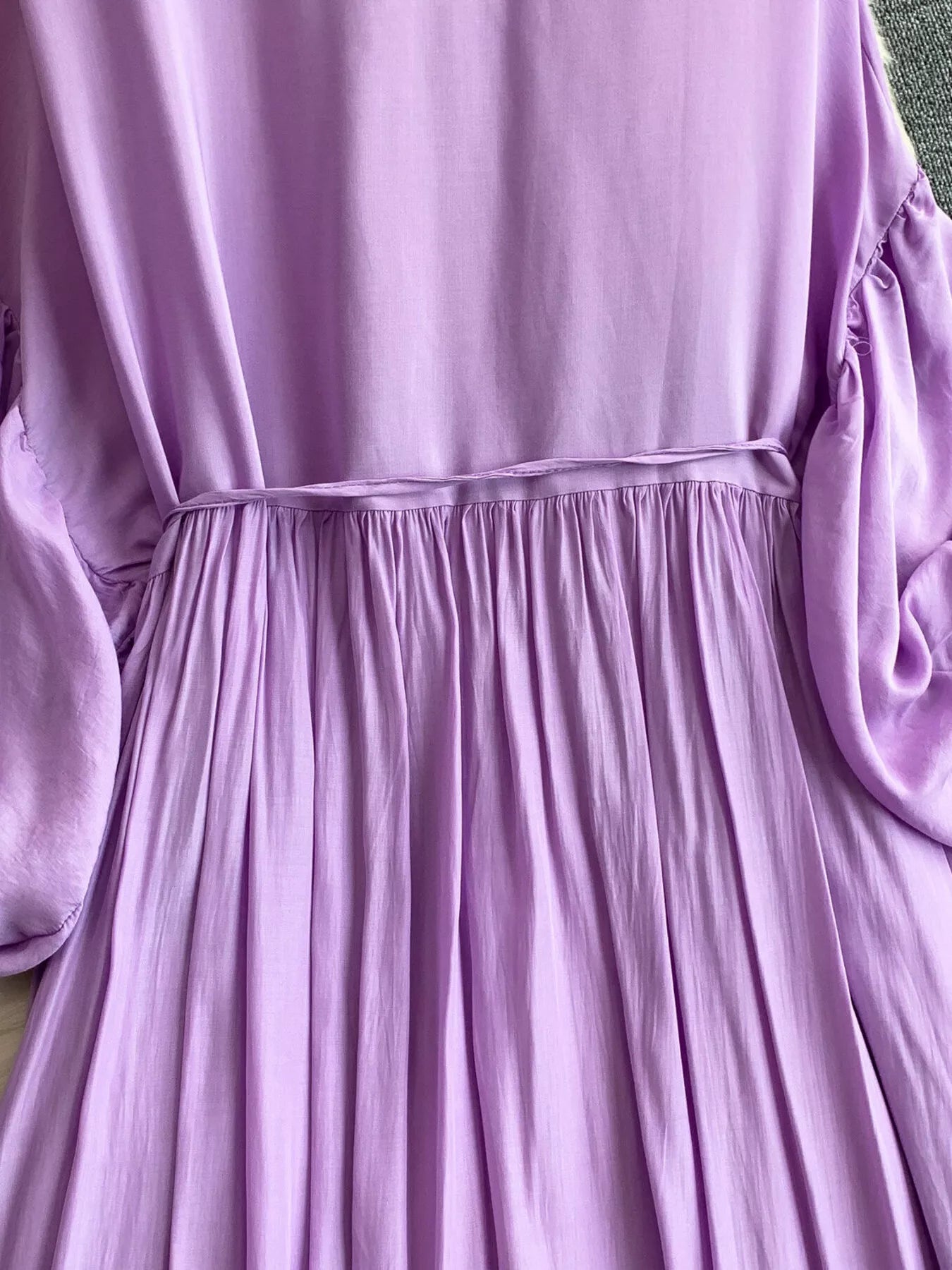 Balloon Sleeve Tie-Waist Dress