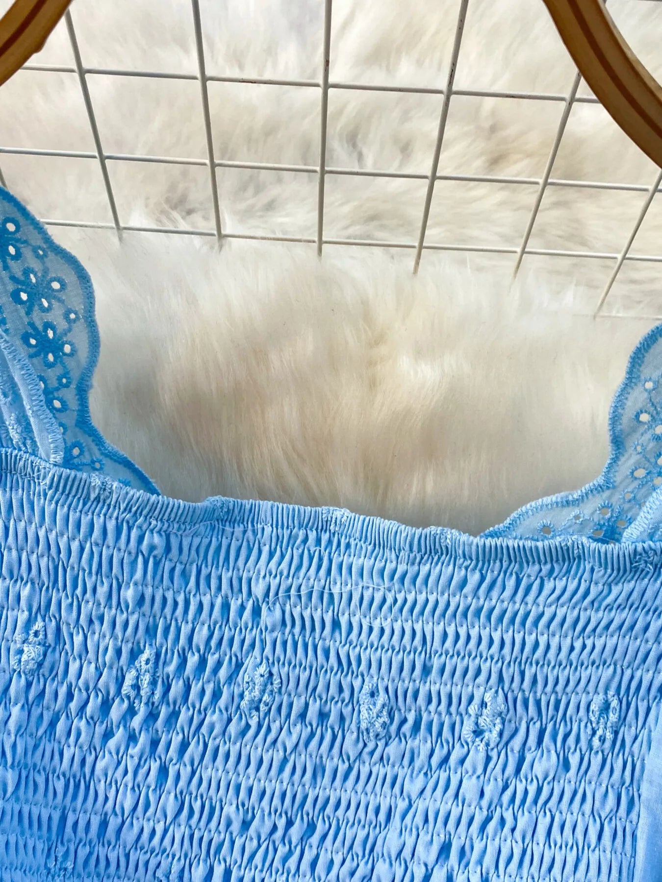 Lace Detail Sleeveless Dress