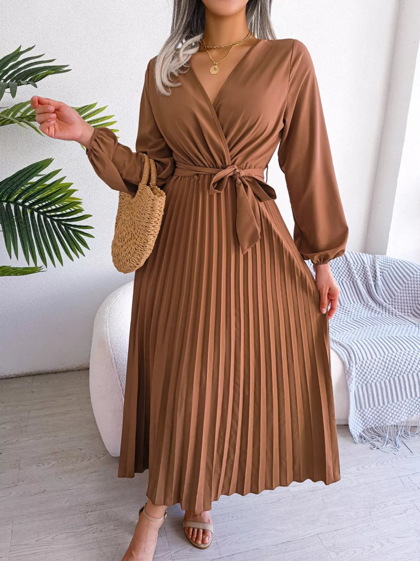 Elegant Pleated Front Tie Long Sleeve Dress