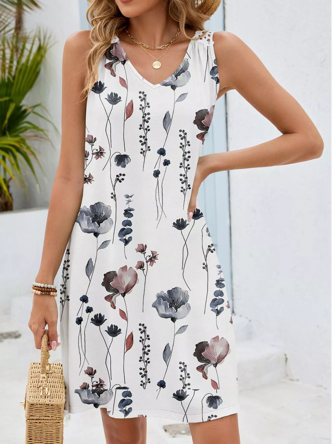 Floral Print V-Neck Crochet Back Mini Dress