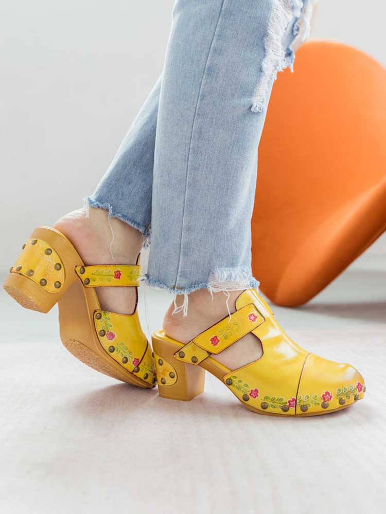 Vintage Handmade Round Toe Floral Slippers