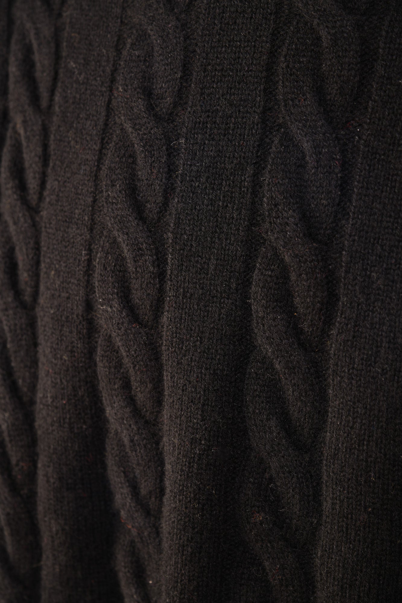 Manrico Cashmere Cable Knit Sweater