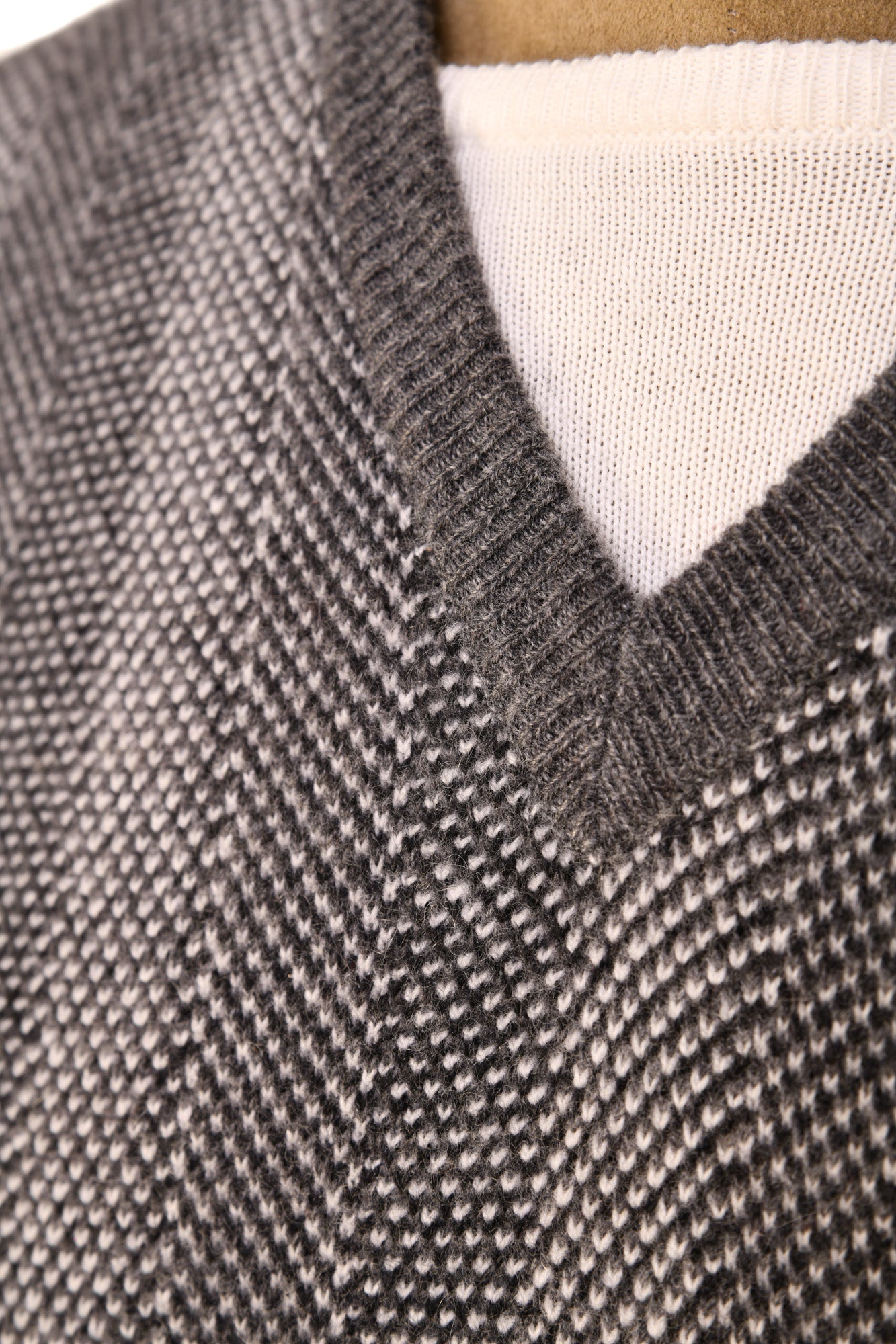 Manrico Striped Cashmere V-Neck Sweater