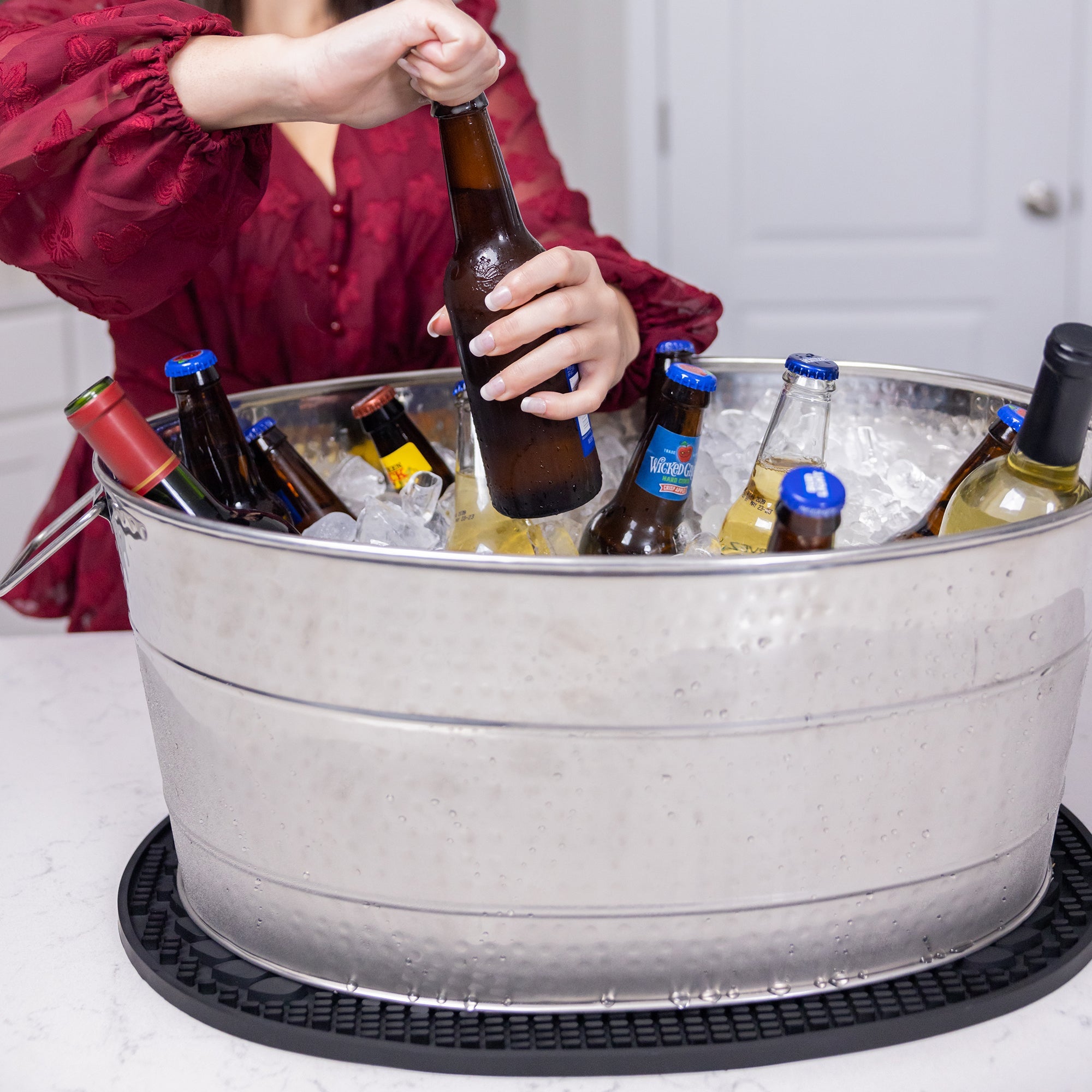 Aspen Metal Tub with Party Mat for Chilling Drinks Stainless Steel | BREKX