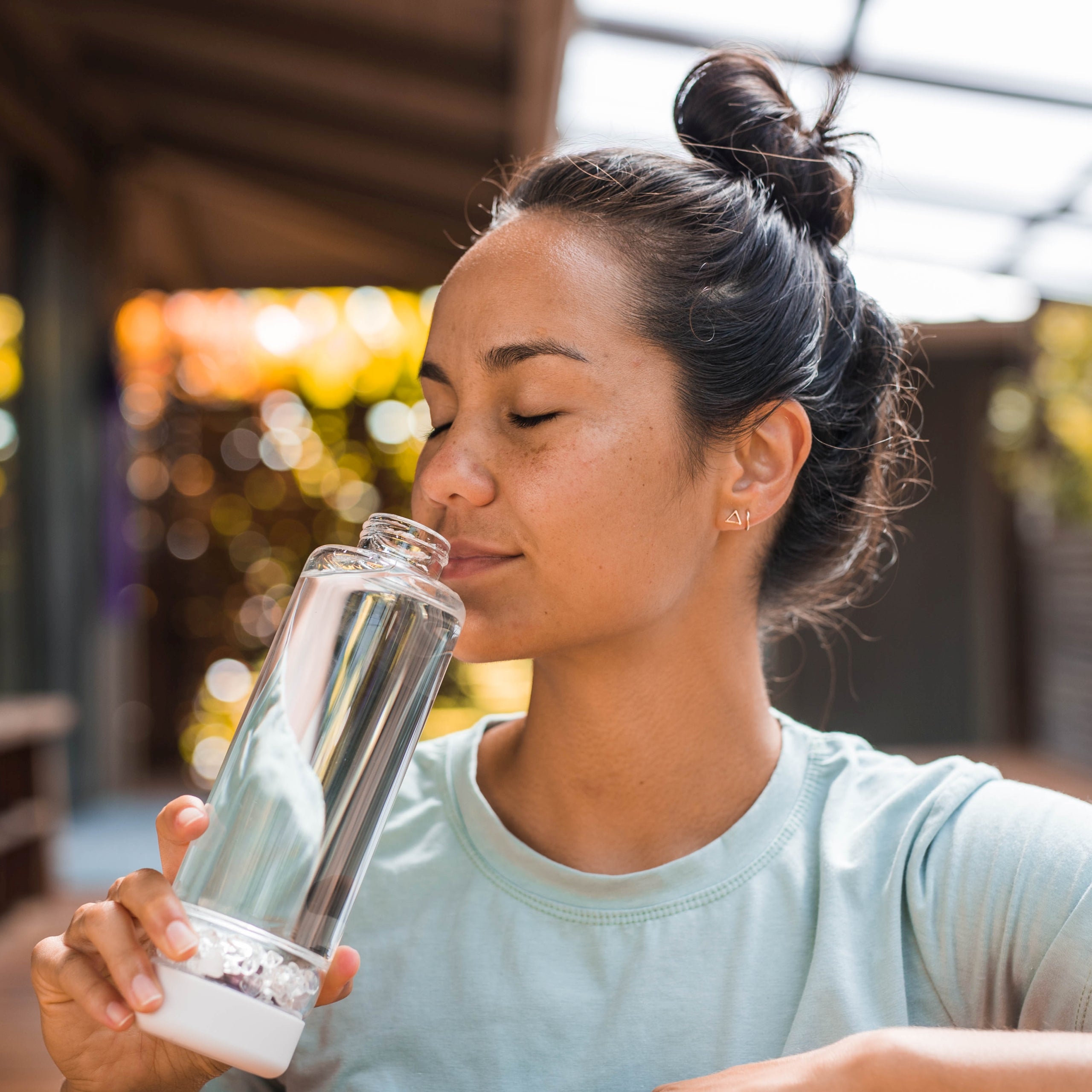 inu! CRYSTAL | The Original DIY Crystal Water Bottle with Clear Quartz