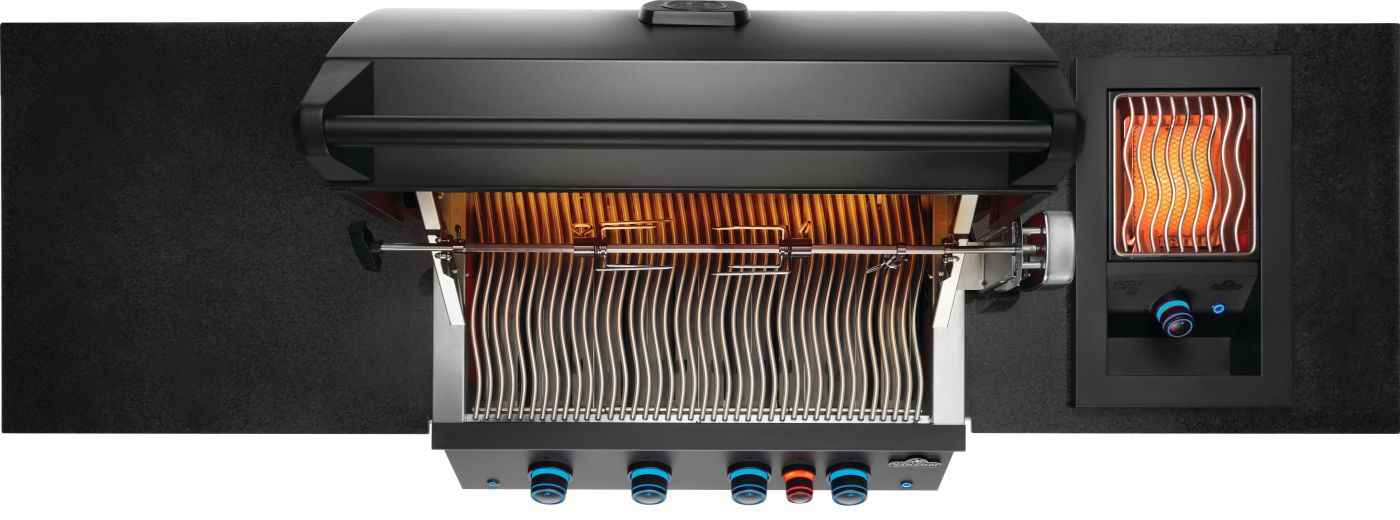 Patio Elegance OASIS™ 300 — Built-In 700 Series 32" Gas Grill Outdoor Kitchen