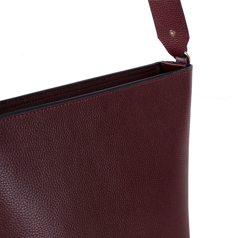 Elena Women’s Leather Tote Bag – Genuine Leather Shoulder Bag for Everyday Function | Minimal & Handcrafted