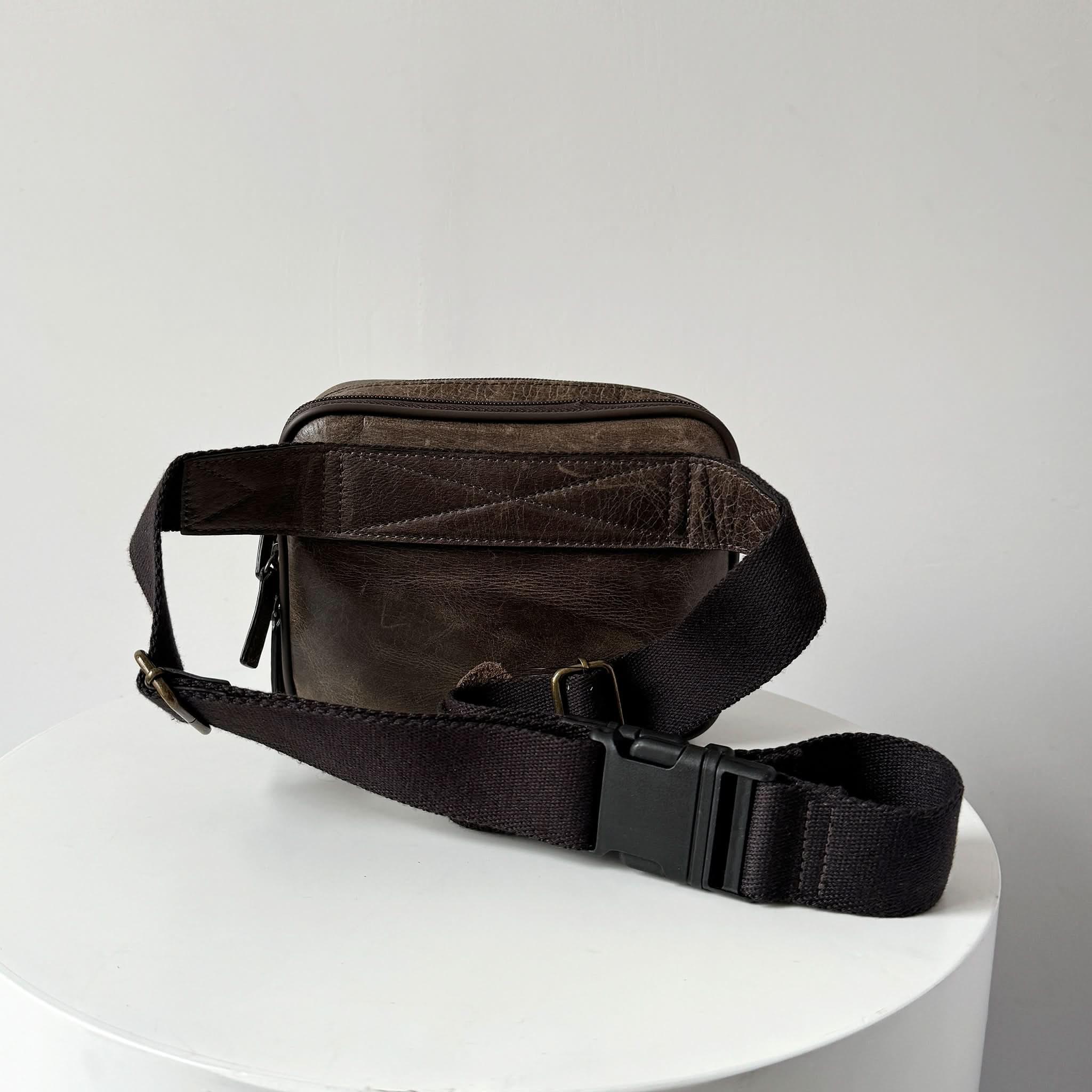 Full-Grain Crazy Horse Leather Waist Bag – Crossbody Travel Waist Pack