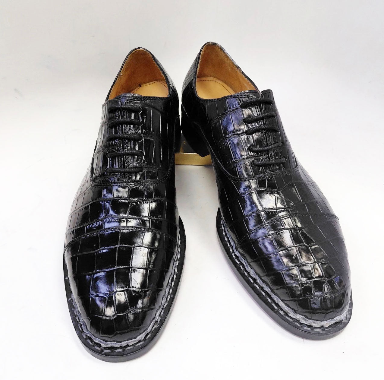 Maurice Cleveland Custom Made Alligator Oxford - Black