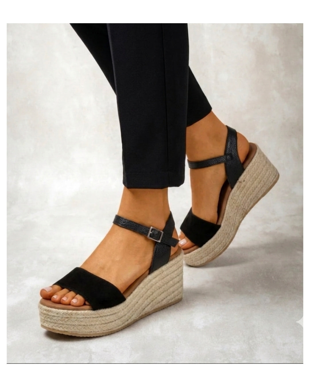 Conil Black